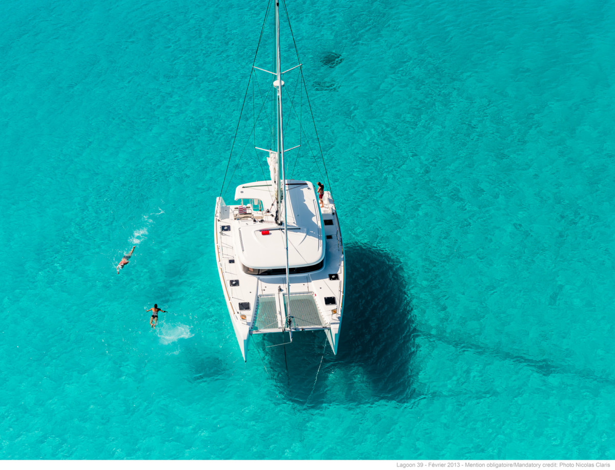 catamaran sailing holidays greece